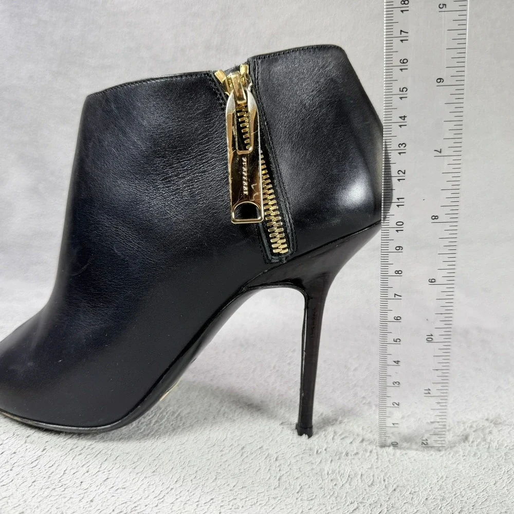 Burberry Womens 39 Black Leather Gold Zip Peep Toe Stiletto Ankle Bootie Italy
